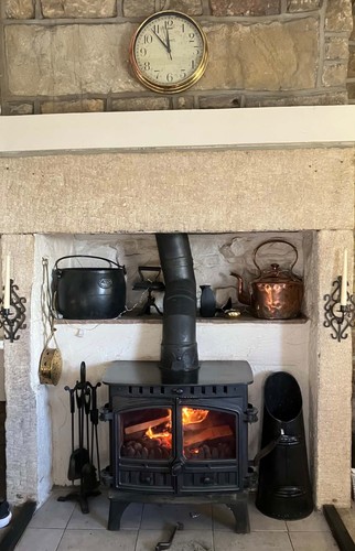 Hunter herald stove fire - hunter,